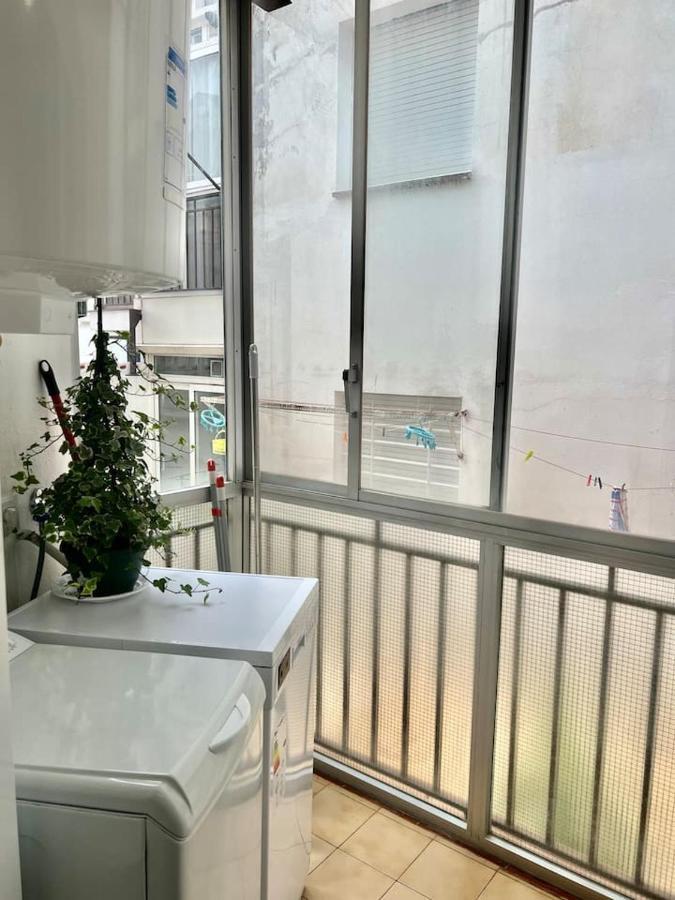 Amplio Apartamento Tranquilo Cerca De La Playa Roses Exterior foto